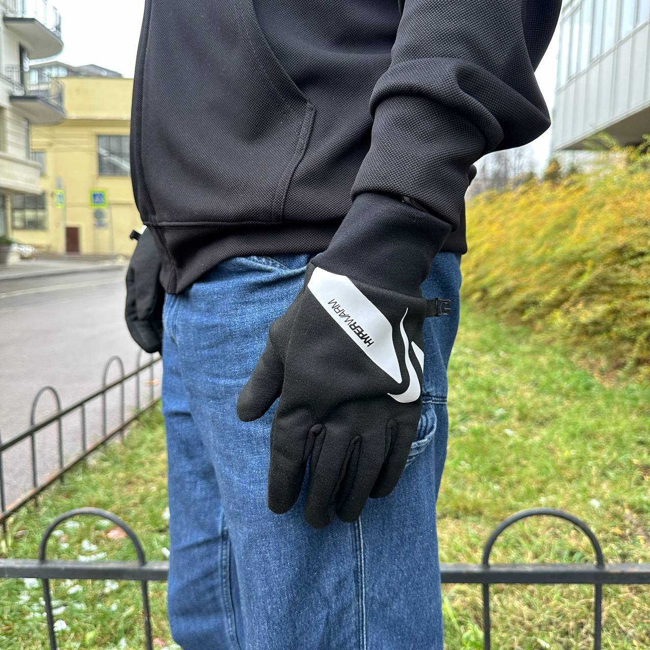 Перчатки Nike Hyperwarm