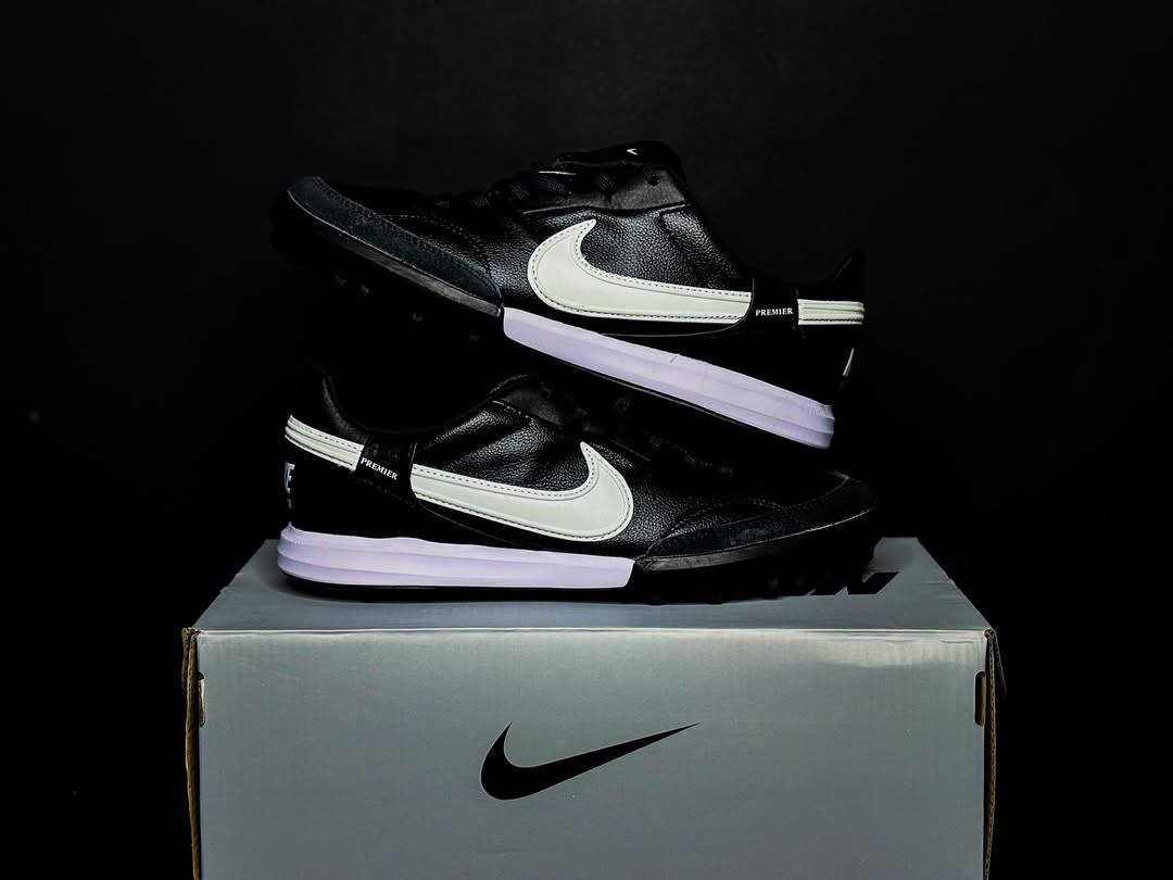 Сороконожки Nike Premier Elite TF