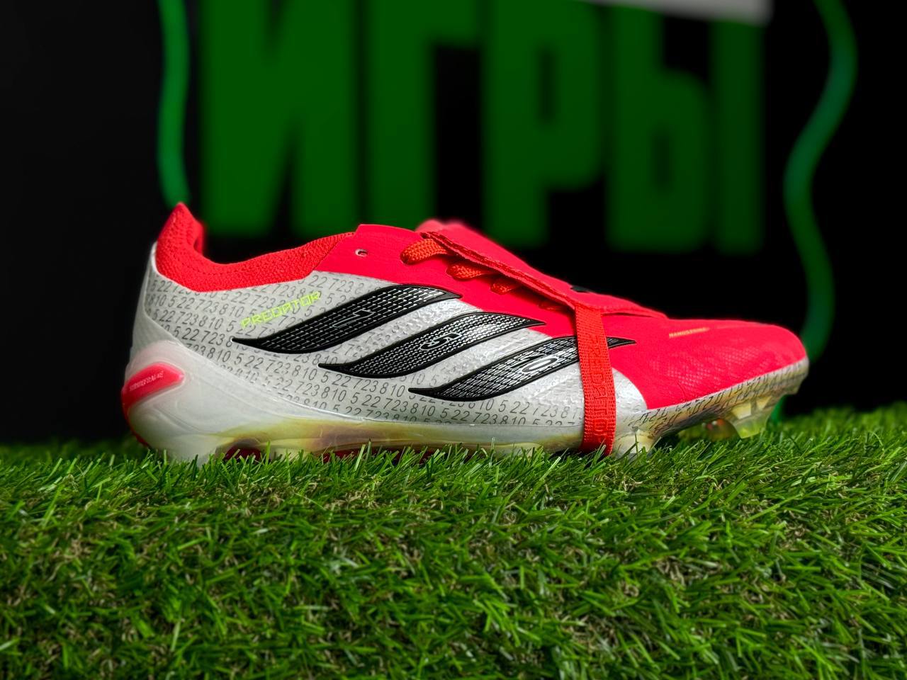 Бутсы детские и взрослые Adidas Predator 26 Elite FG